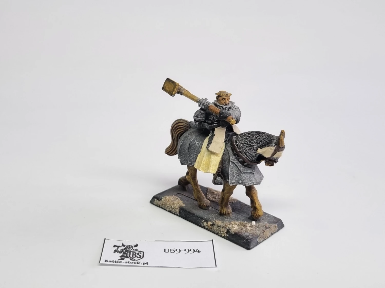 WFB Luthor huss