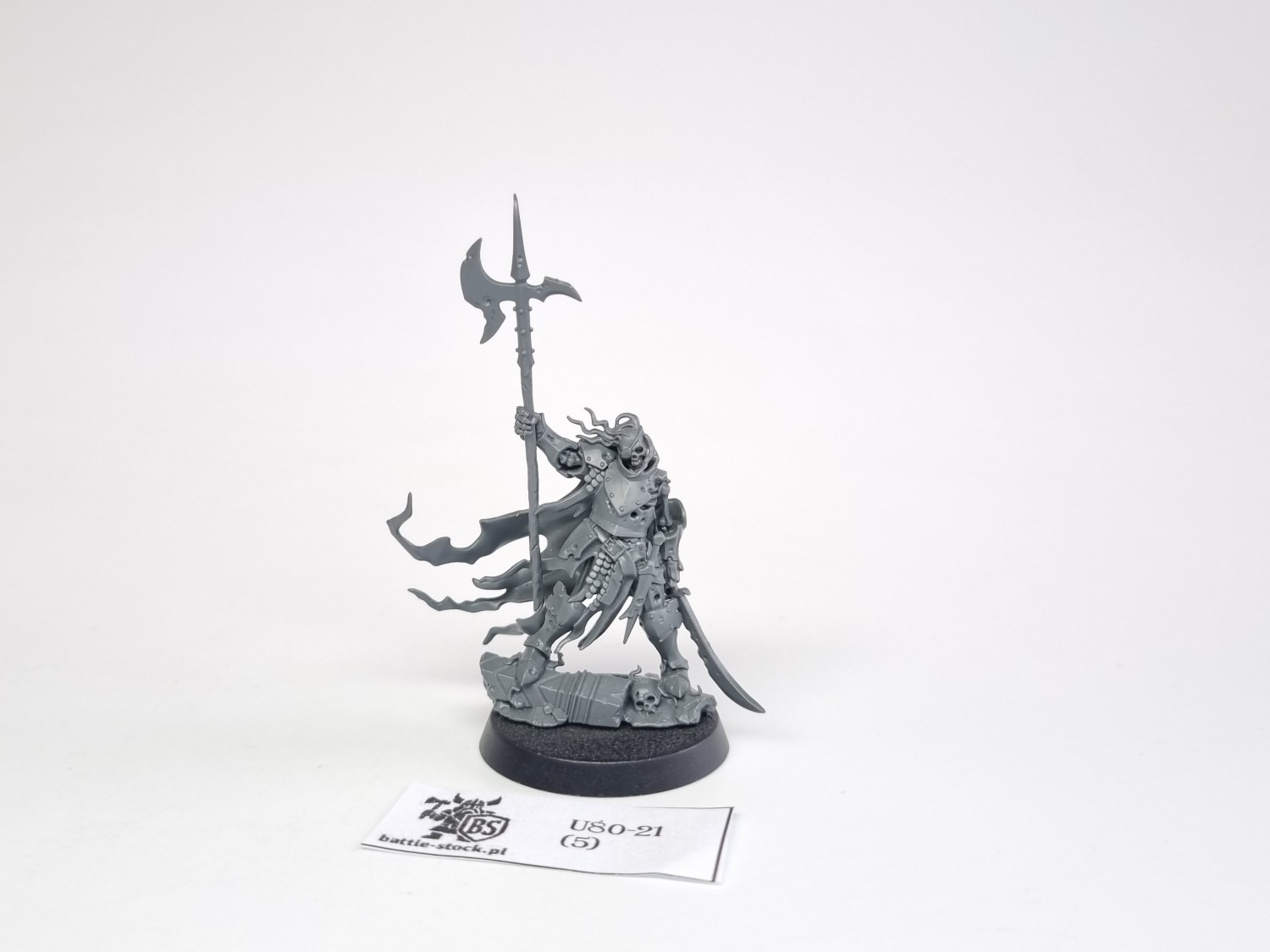 cursed city watch captain halgrim