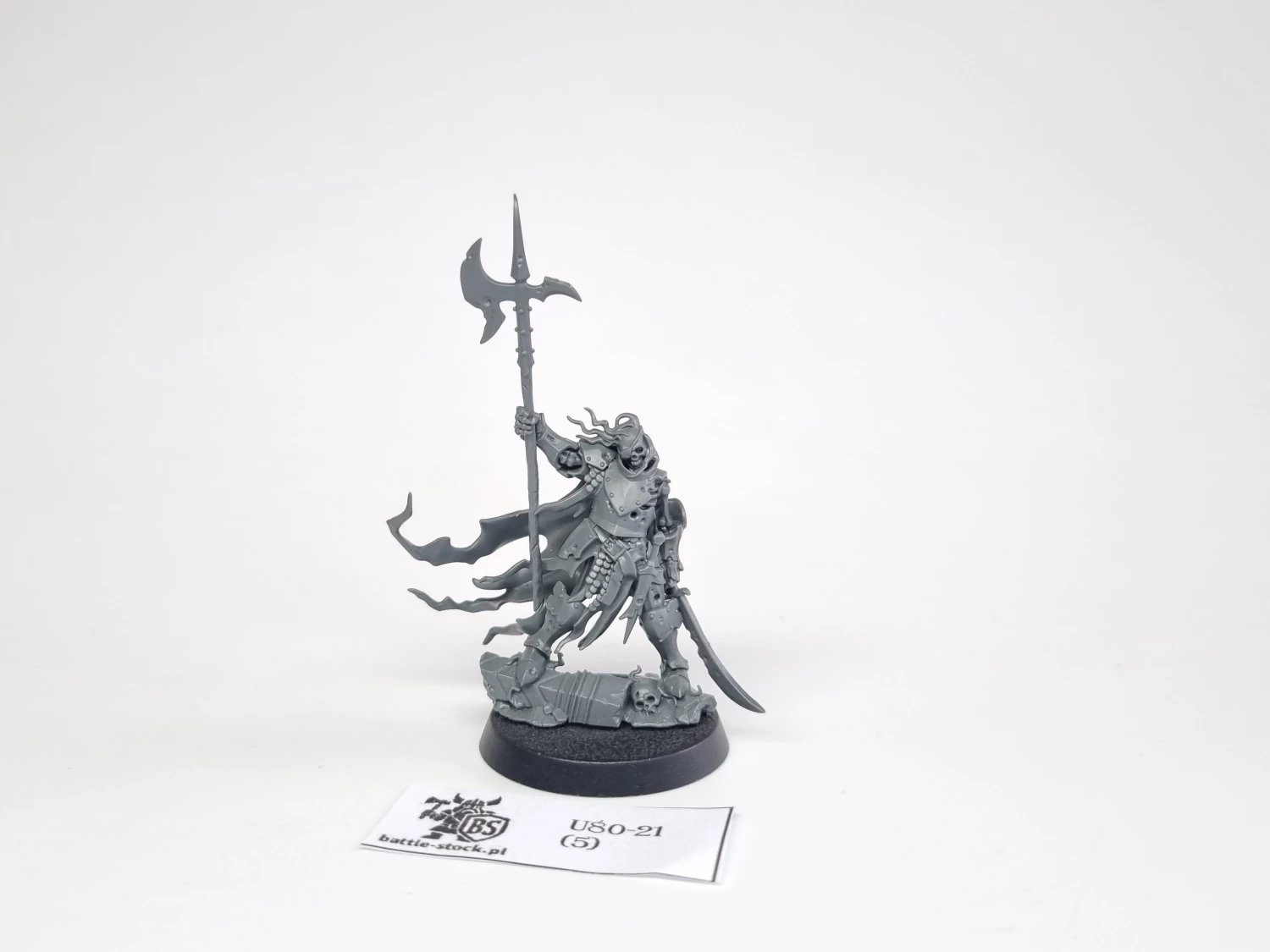 cursed city watch captain halgrim