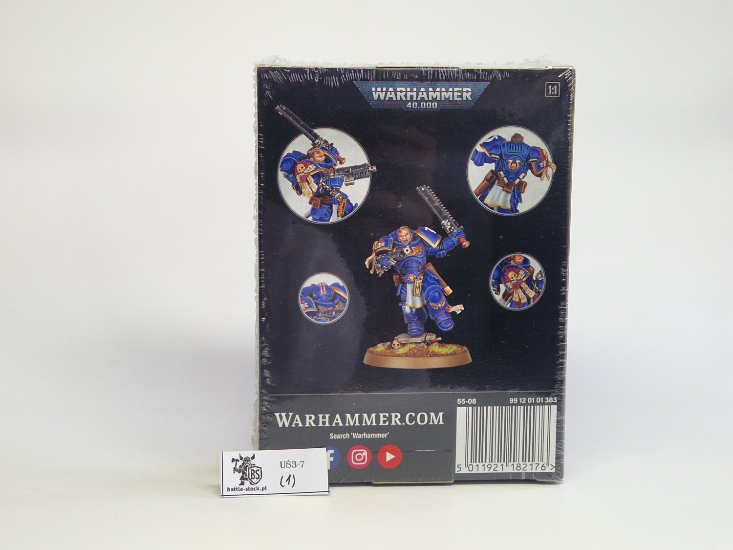 40k lieutenant Titus