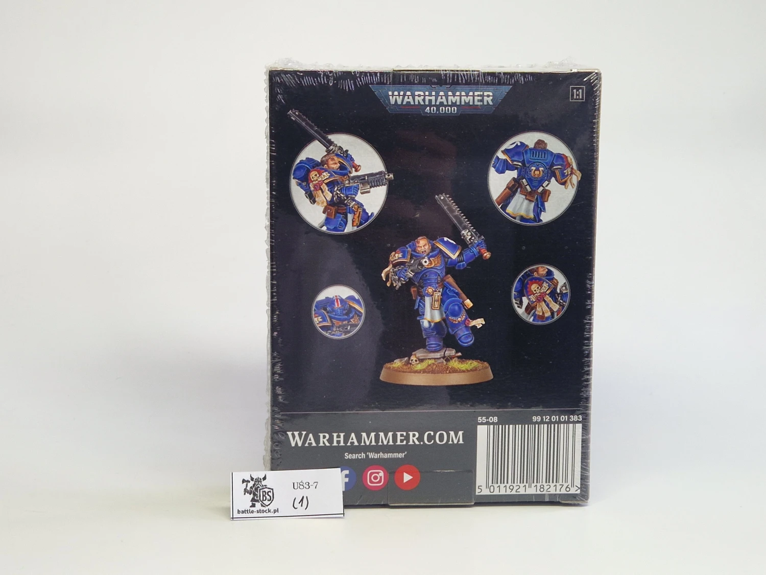 40k lieutenant Titus