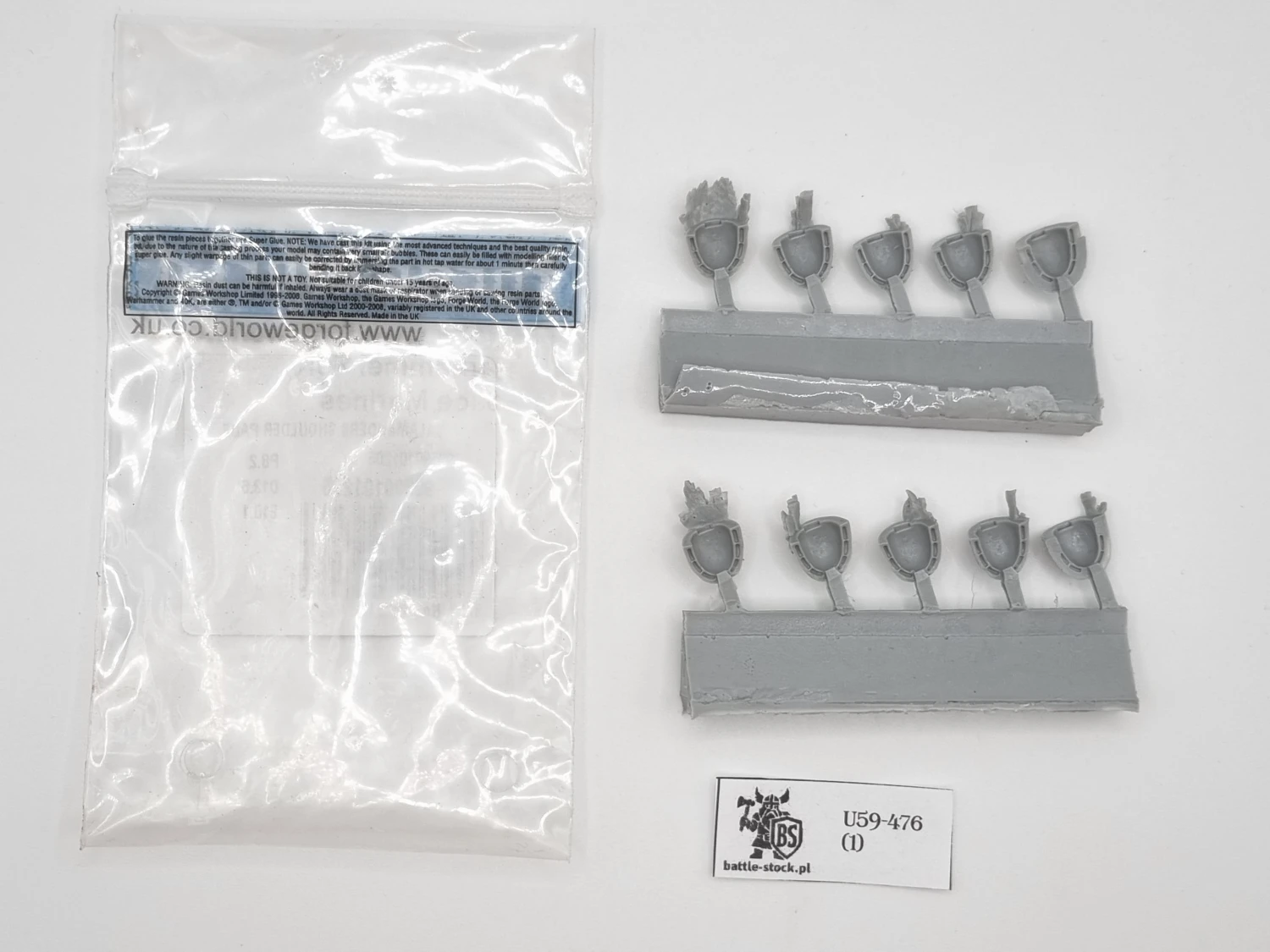 40k FW salamander shoulder pads