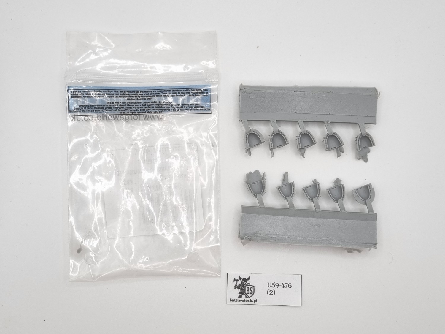 40k FW salamander shoulder pads