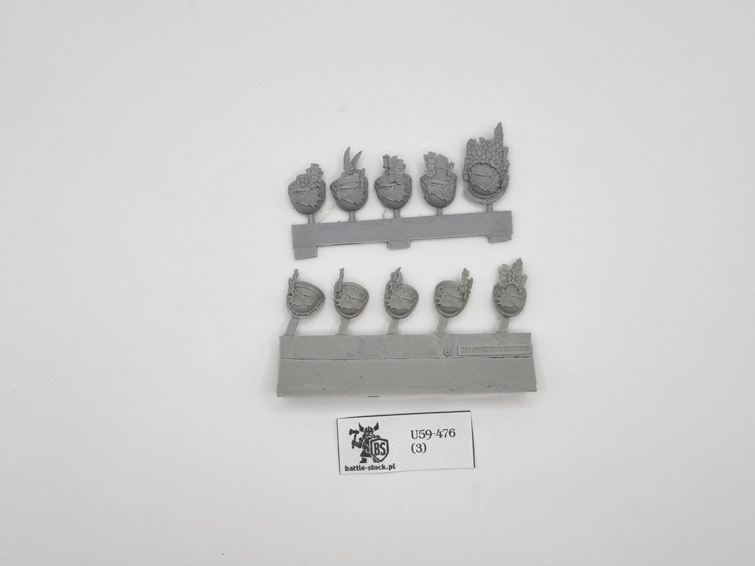 40k FW salamander shoulder pads