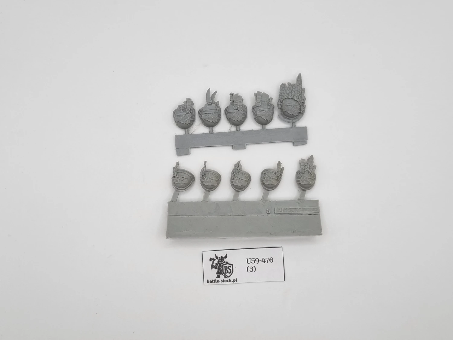 40k FW salamander shoulder pads