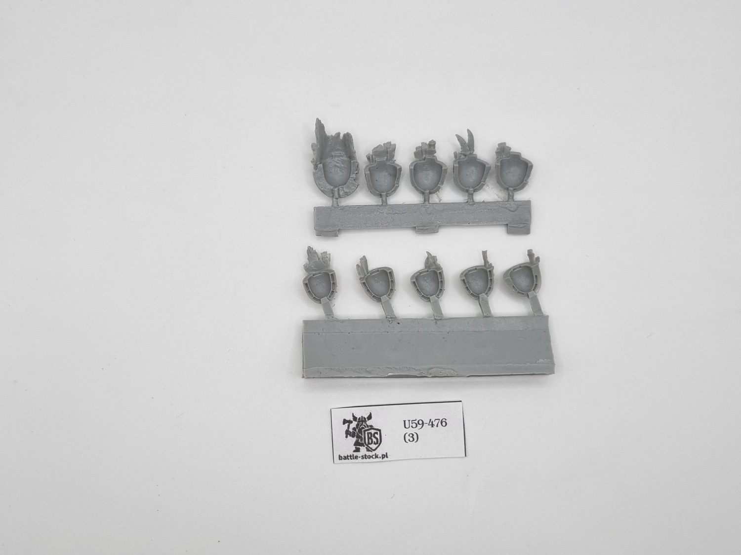 40k FW salamander shoulder pads