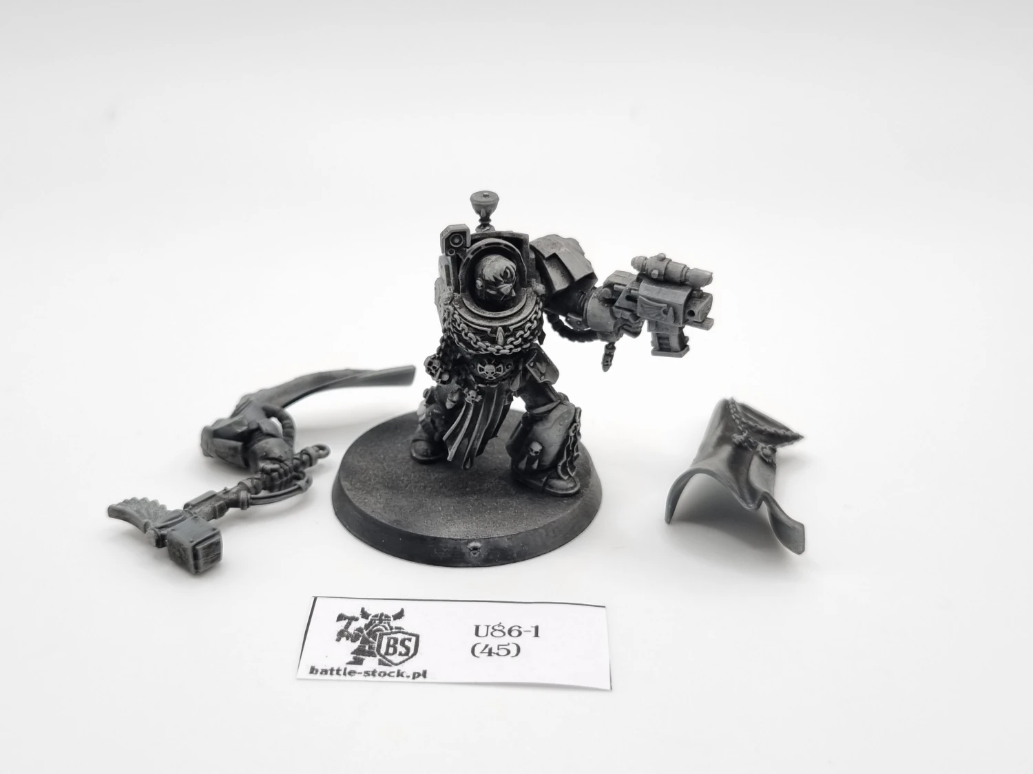 40k BA captain in terminator armour