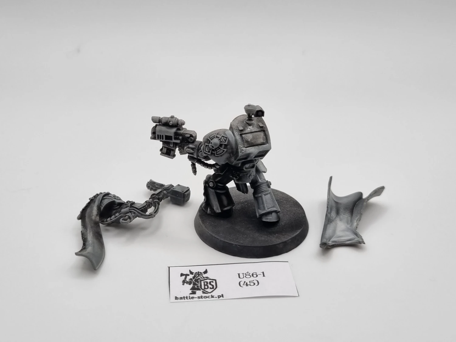 40k BA captain in terminator armour