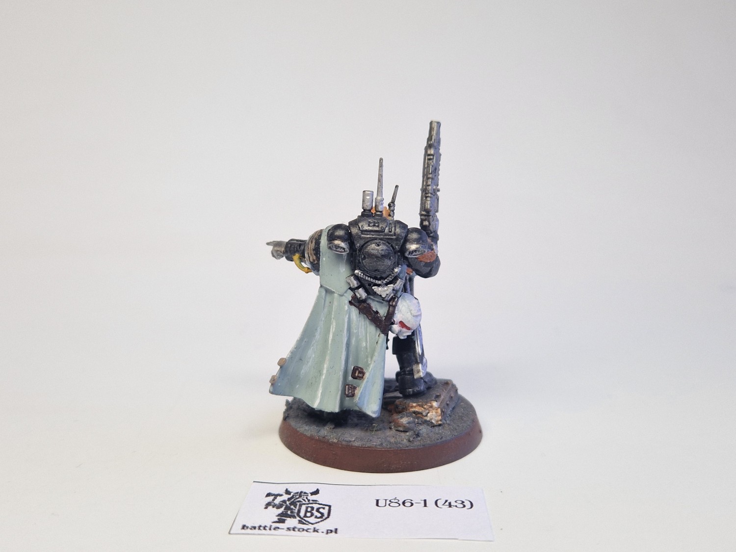 40k captain in phobos armour