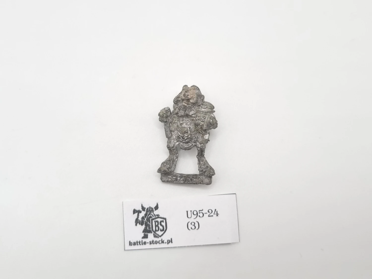 WFB uszkodzony beastmen