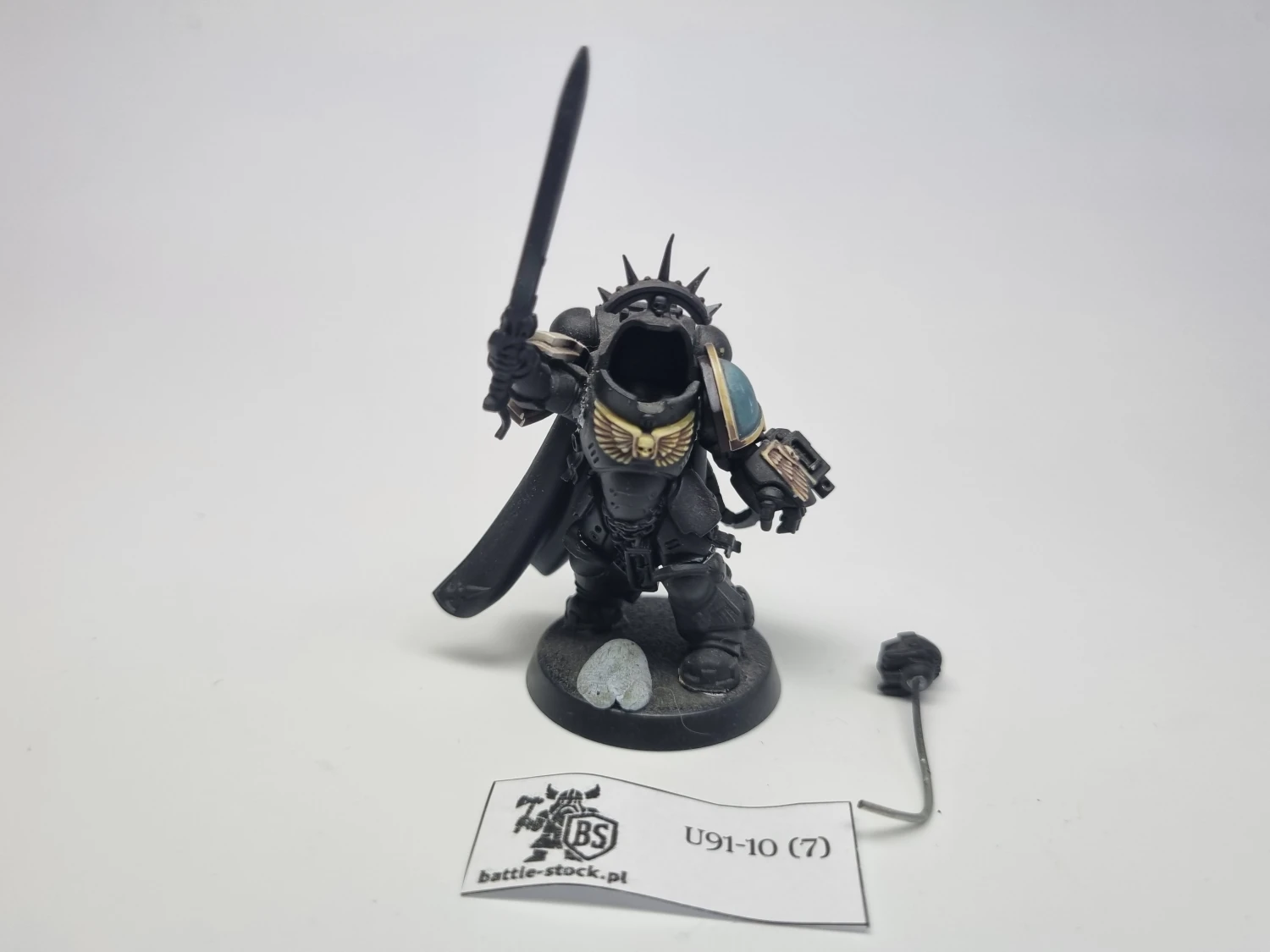 40k captain in phobos armour