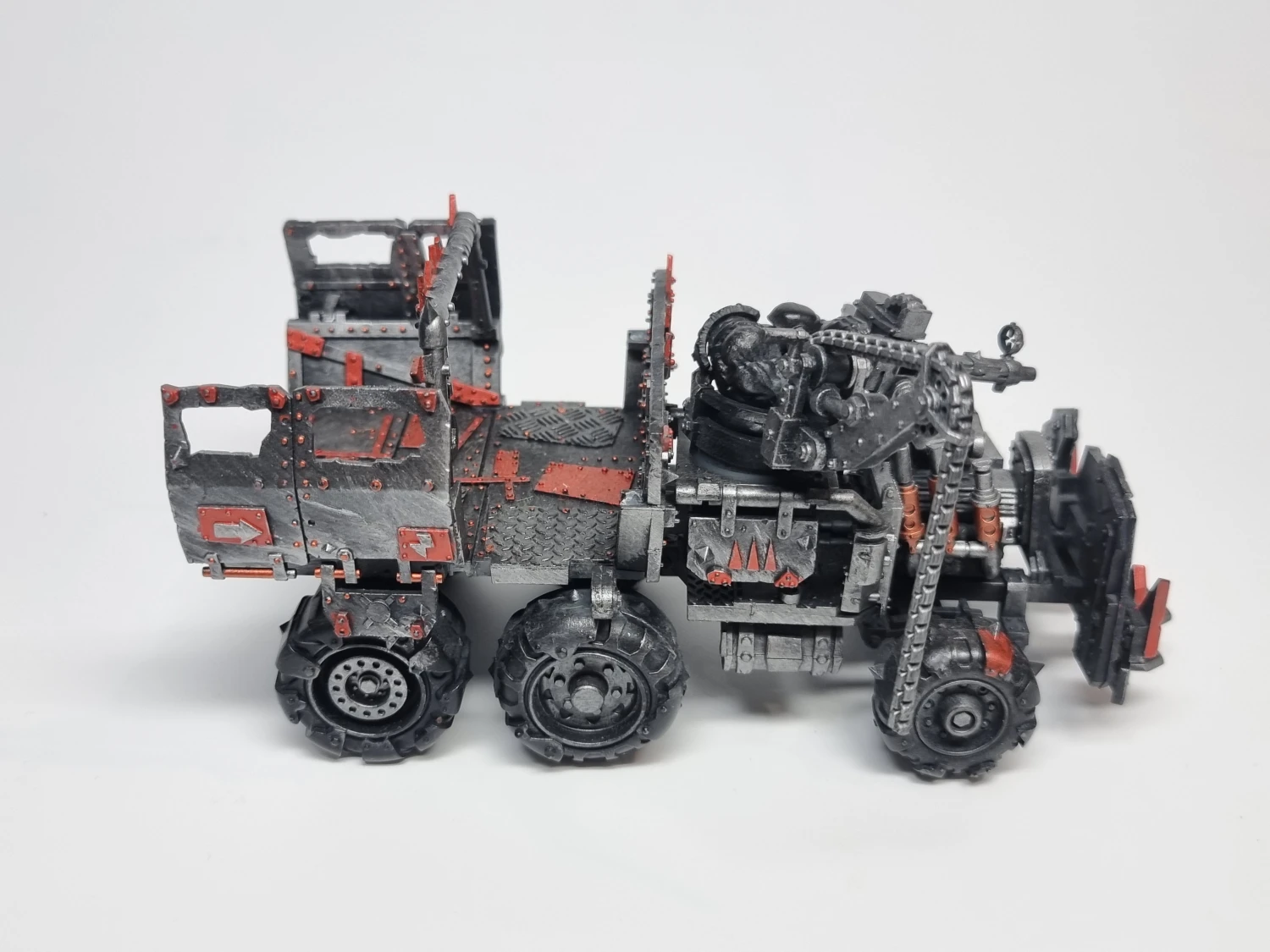 40k ork wartrakk