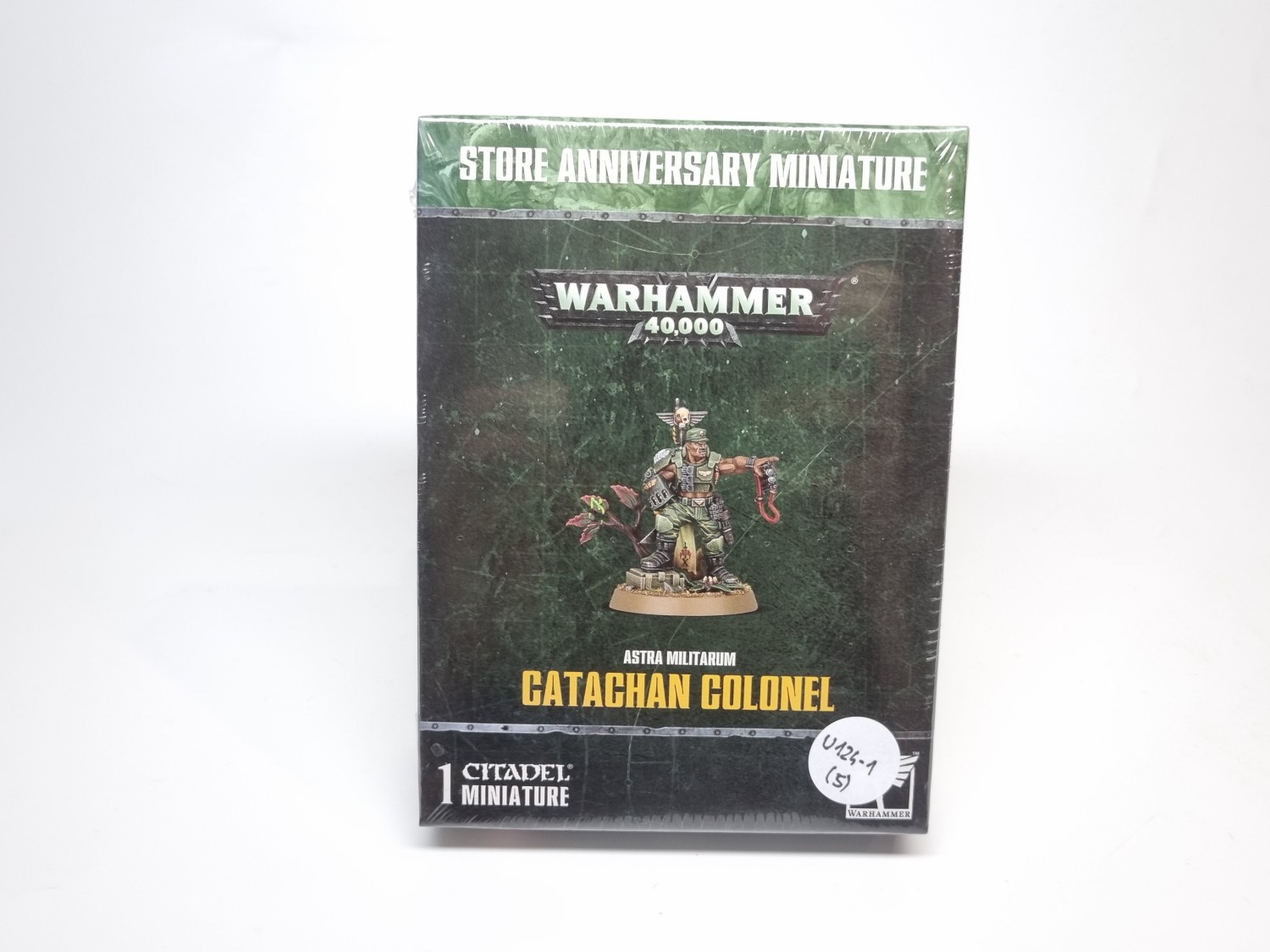 40k store anniversary miniature catachan colonel
