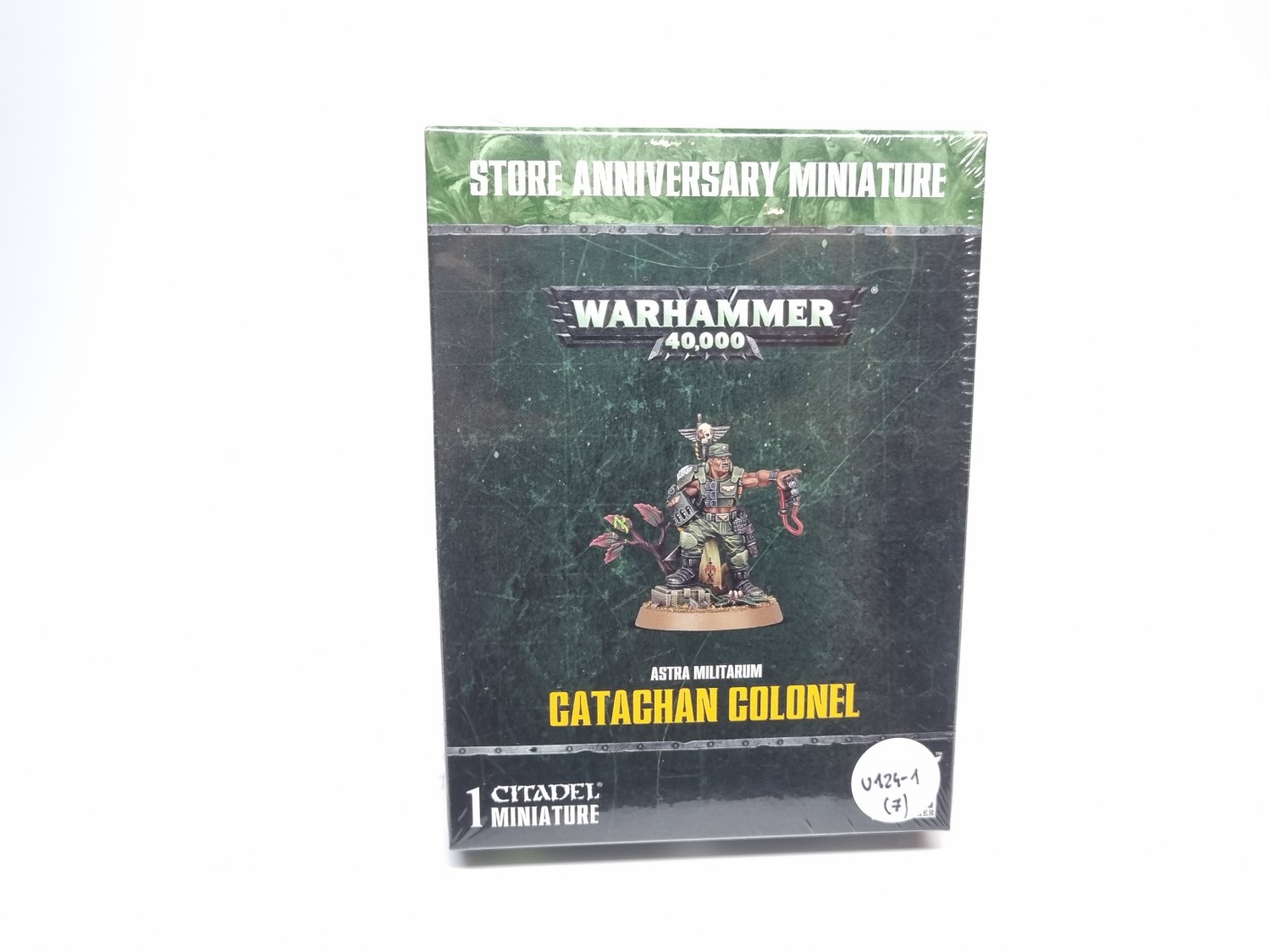 40k store anniversary miniature catachan colonel