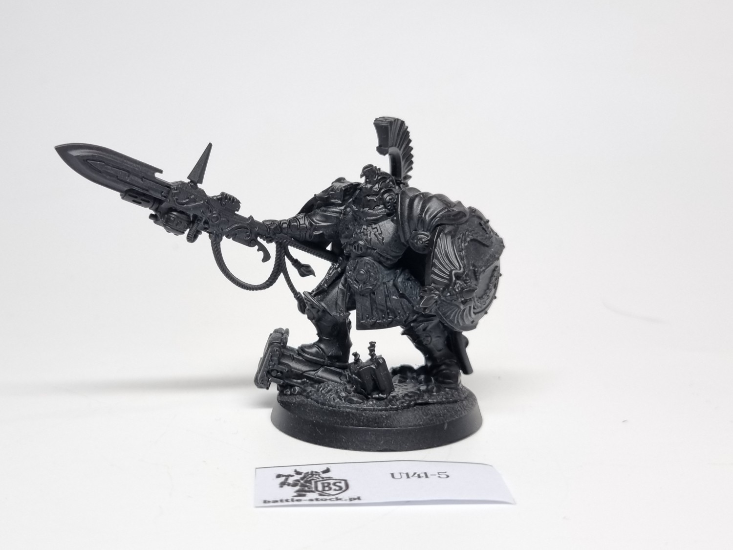40k Shield Captain