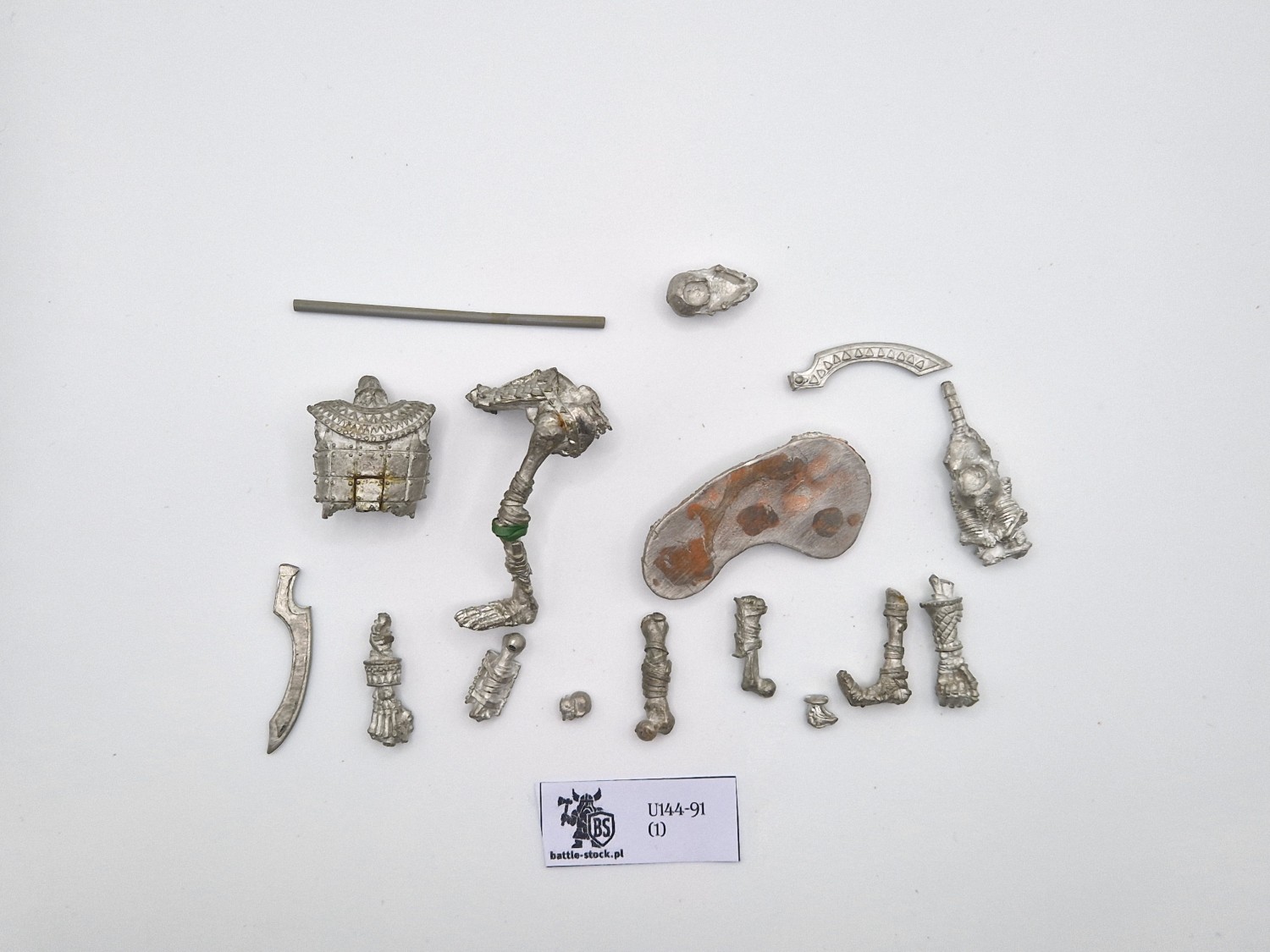 WFB Bone Giant mocno uszkodzony