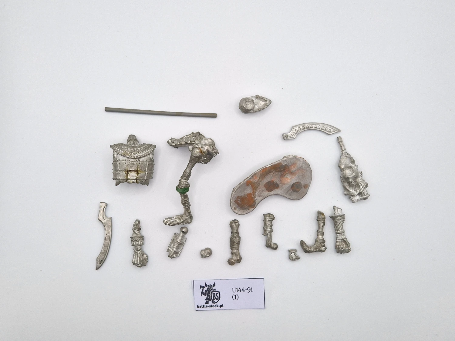 WFB Bone Giant mocno uszkodzony