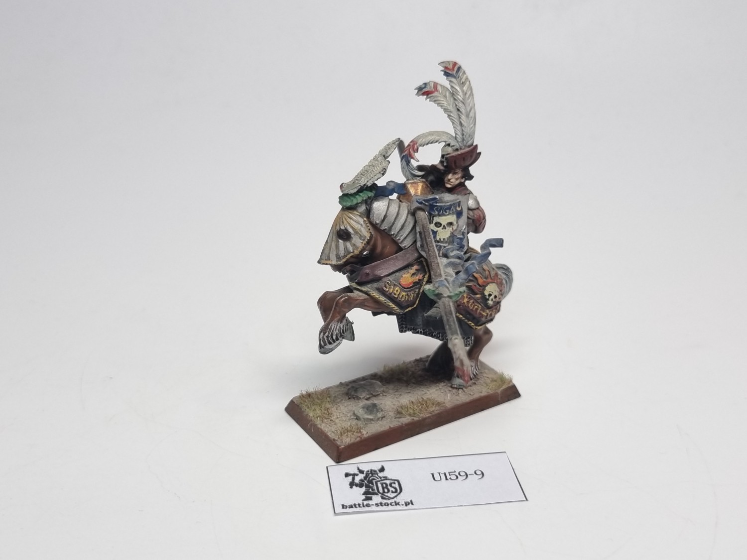 Bohater empire plastic konwersja