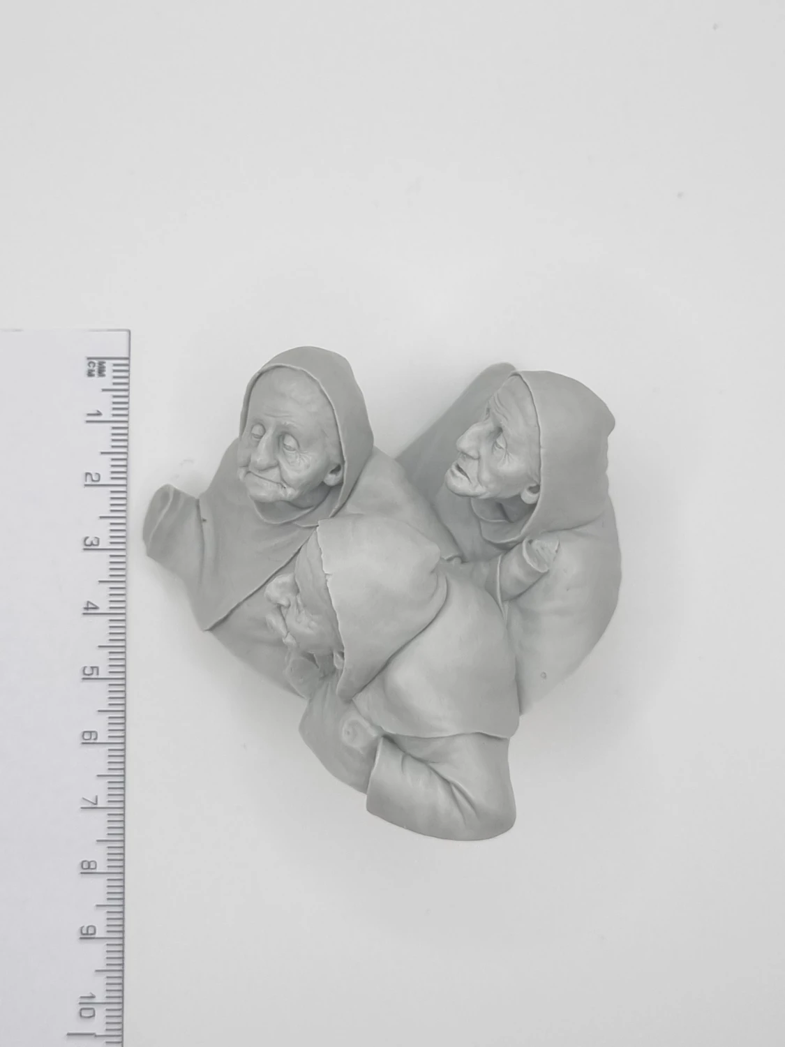 Spiramirabilis miniatures Moirae