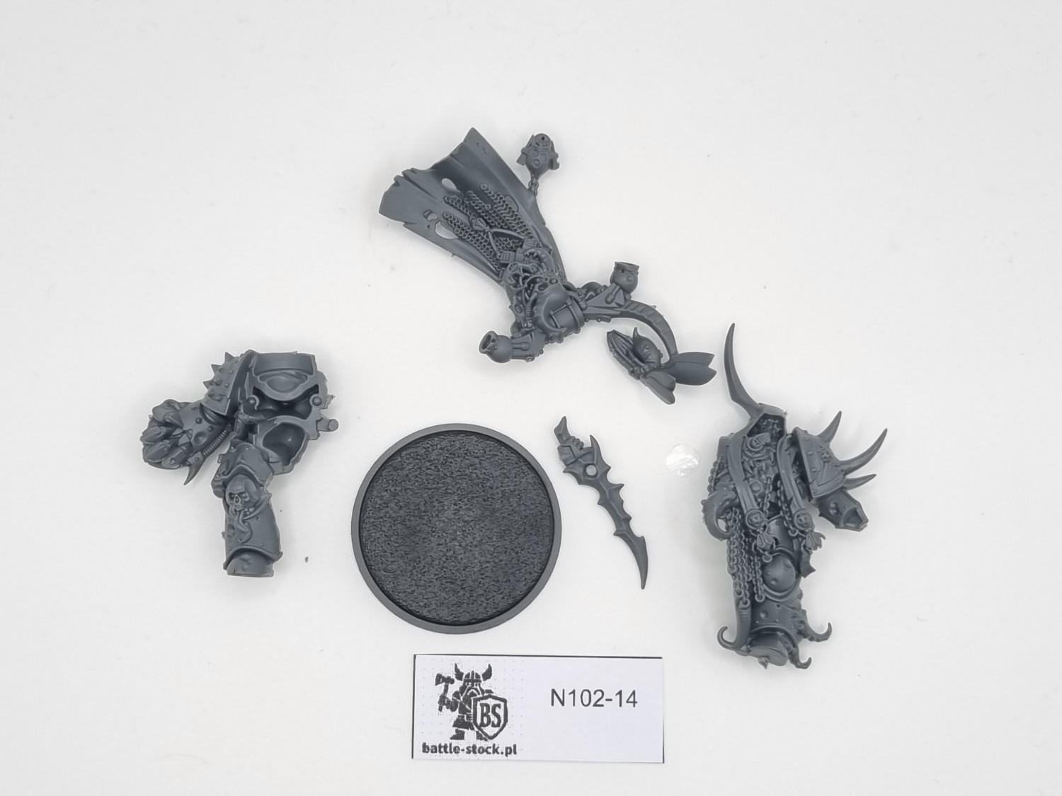 Dark imperium plague marine (