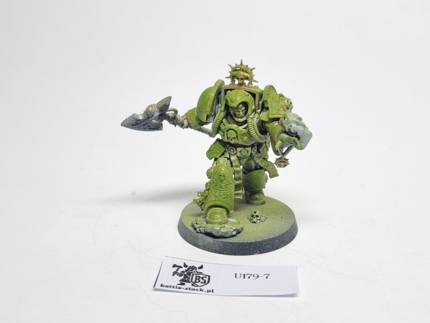 Librarian in terminator armour