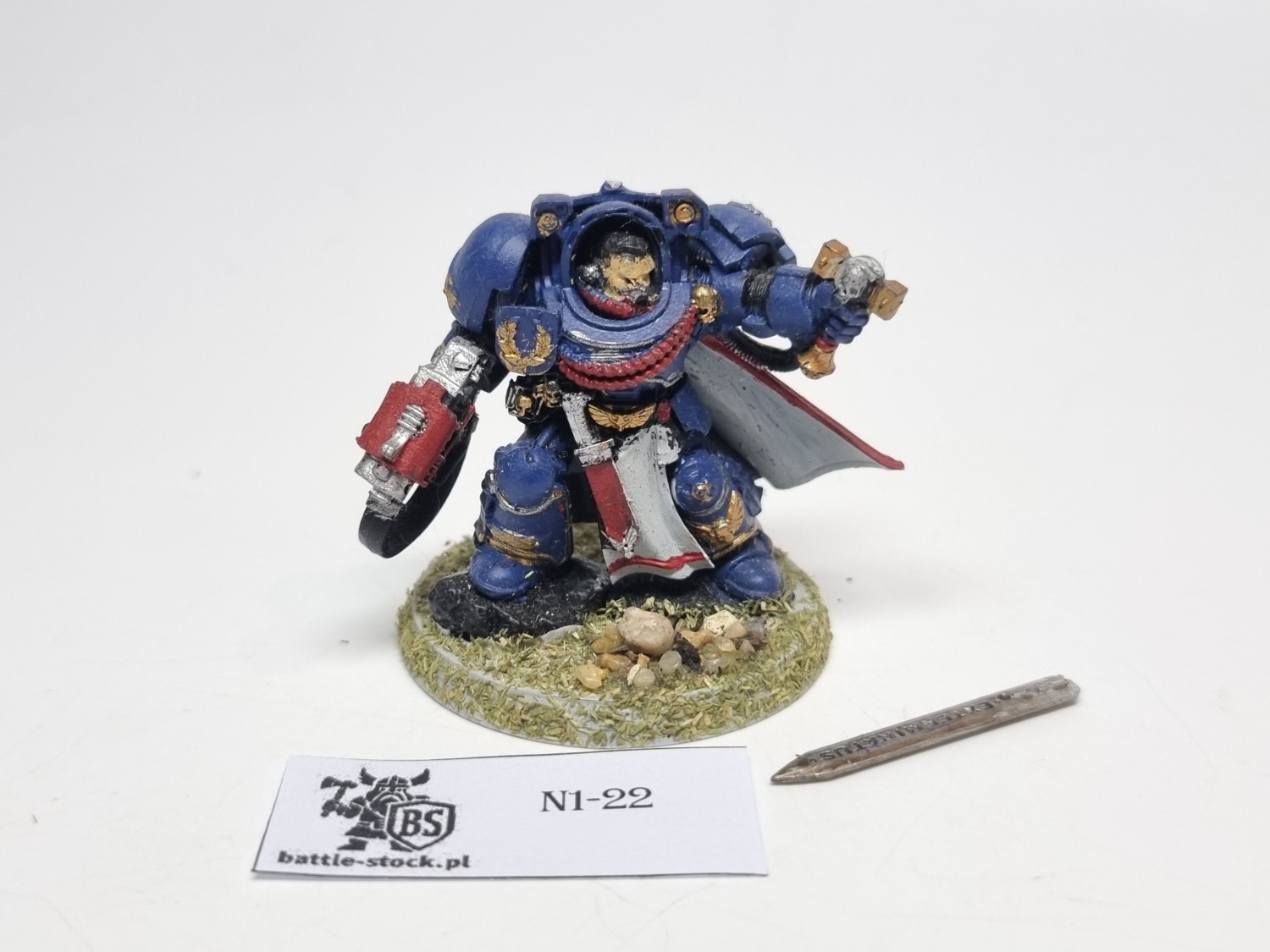 captain in terminator armour
