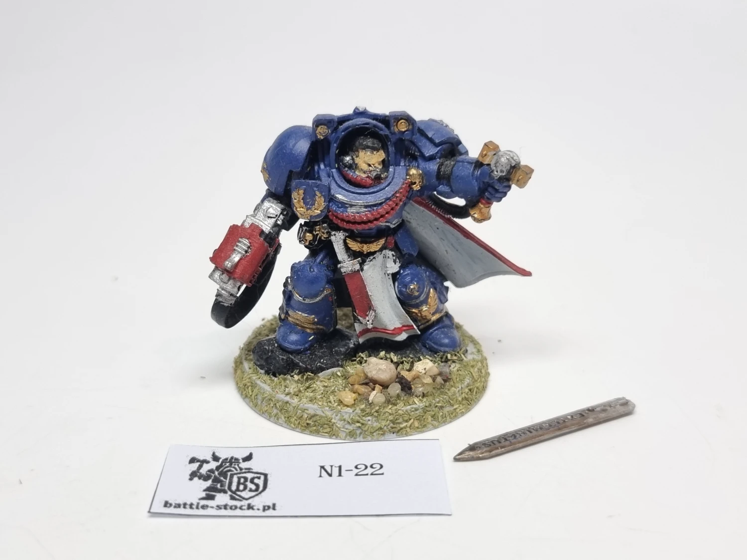 captain in terminator armour