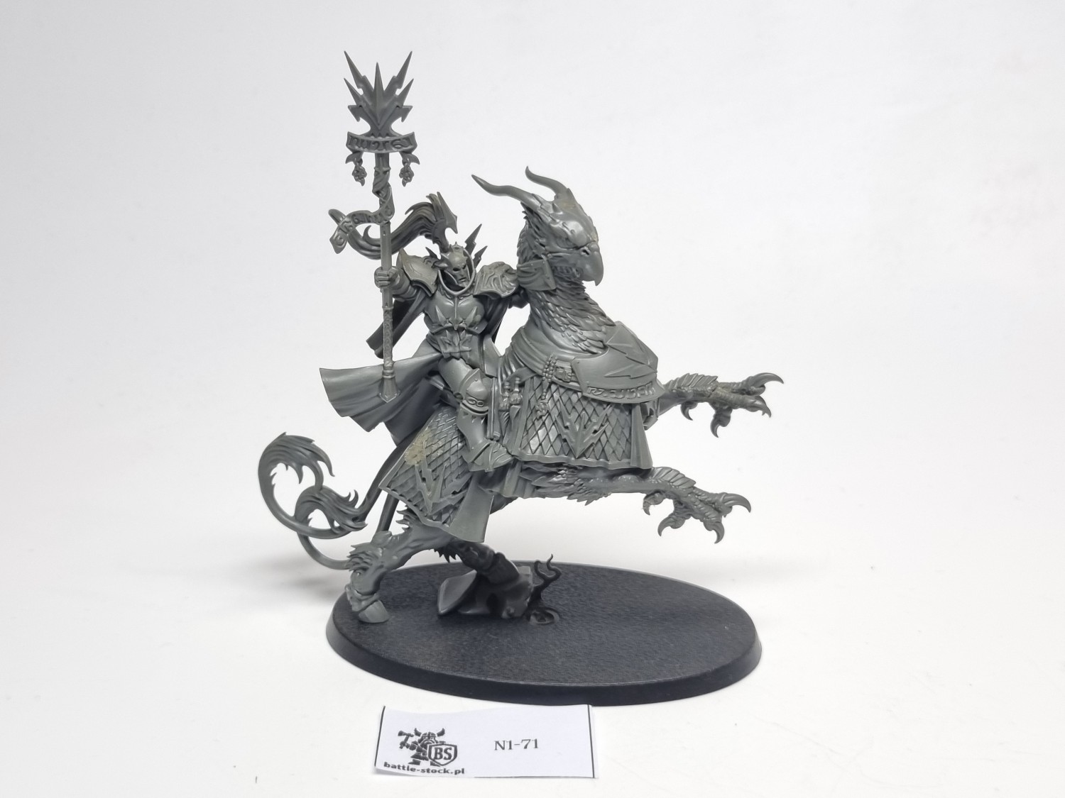 Lord arcanum on gryph charger