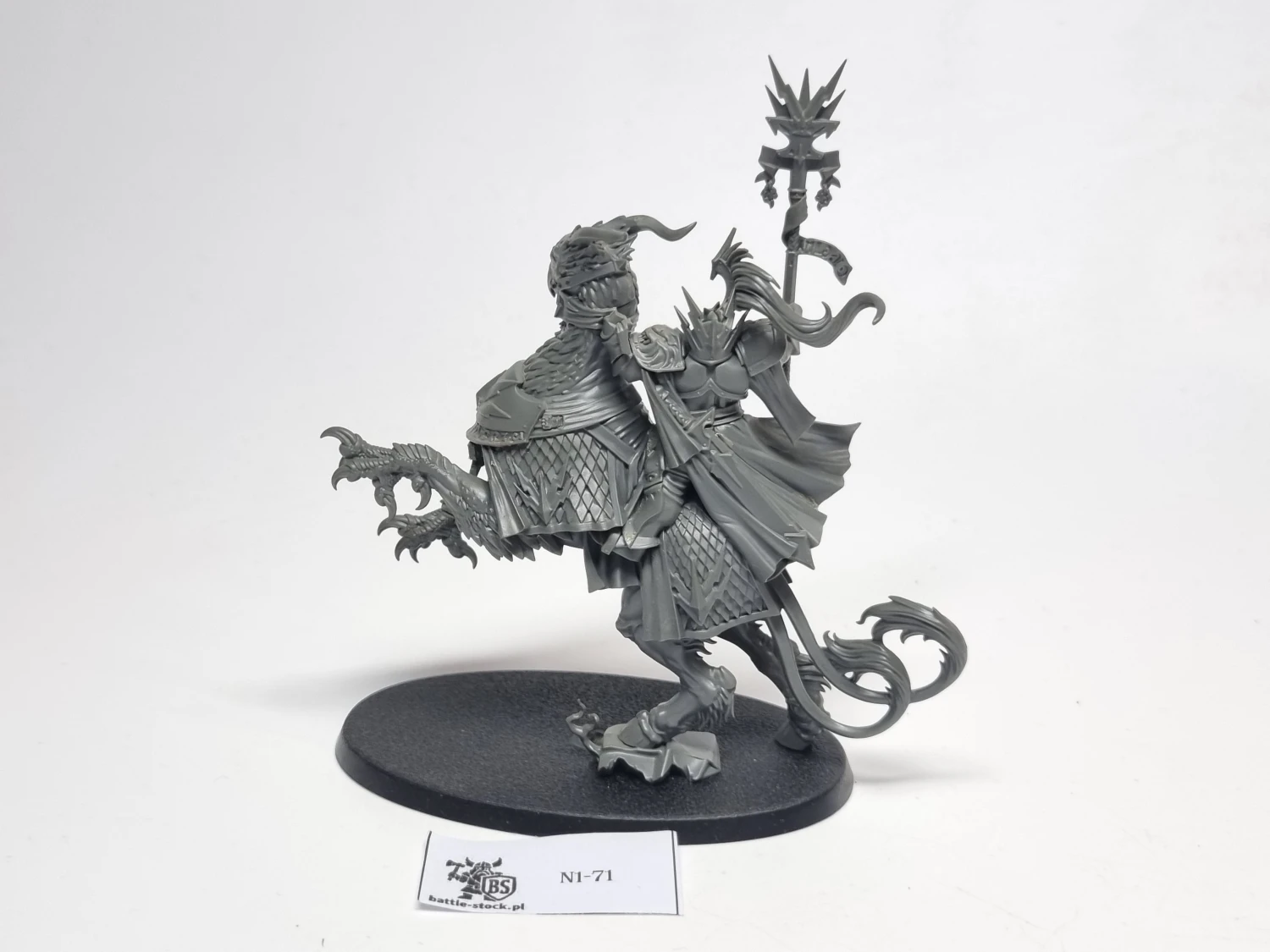 Lord arcanum on gryph charger