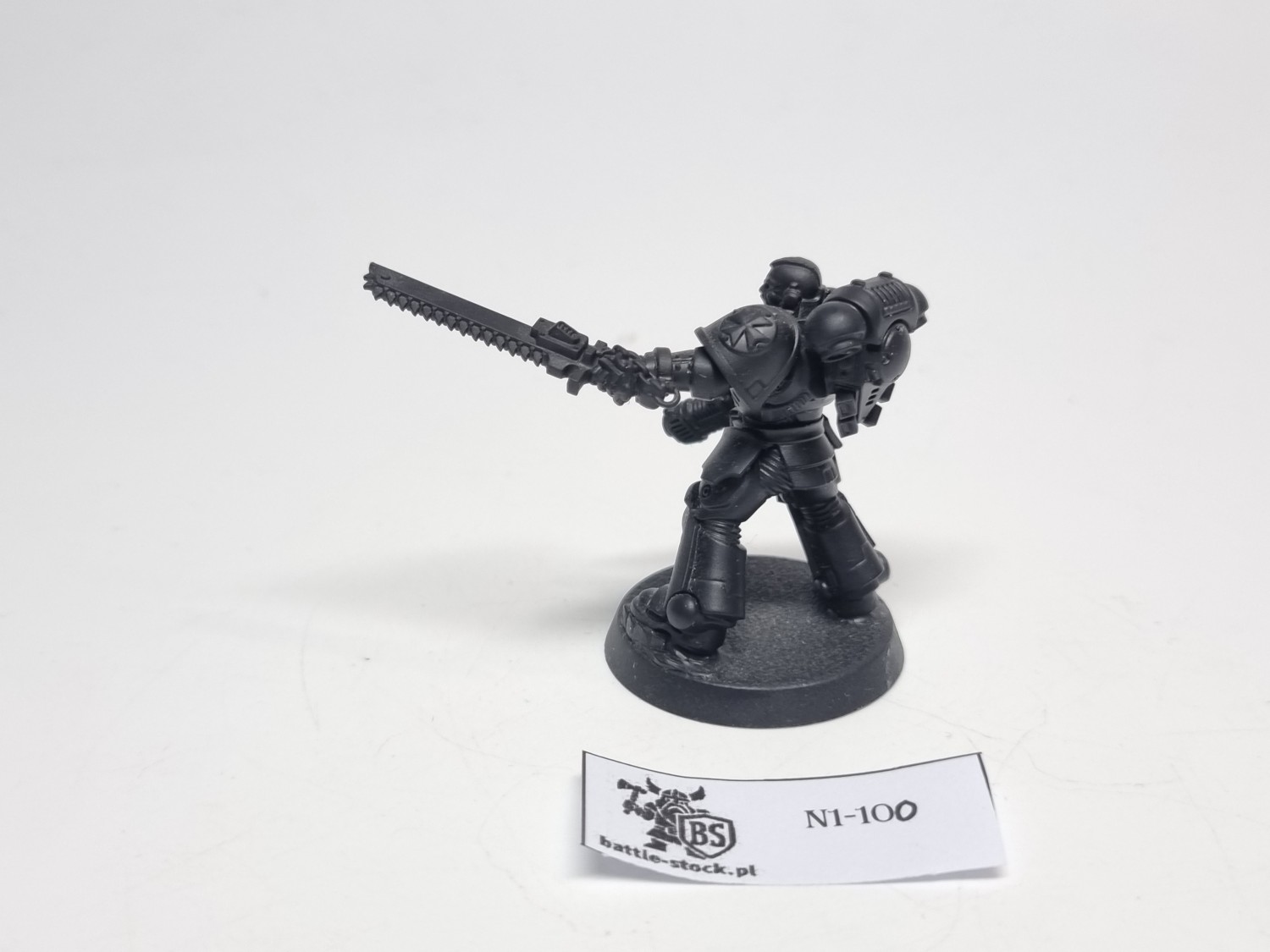 Primaris space marine