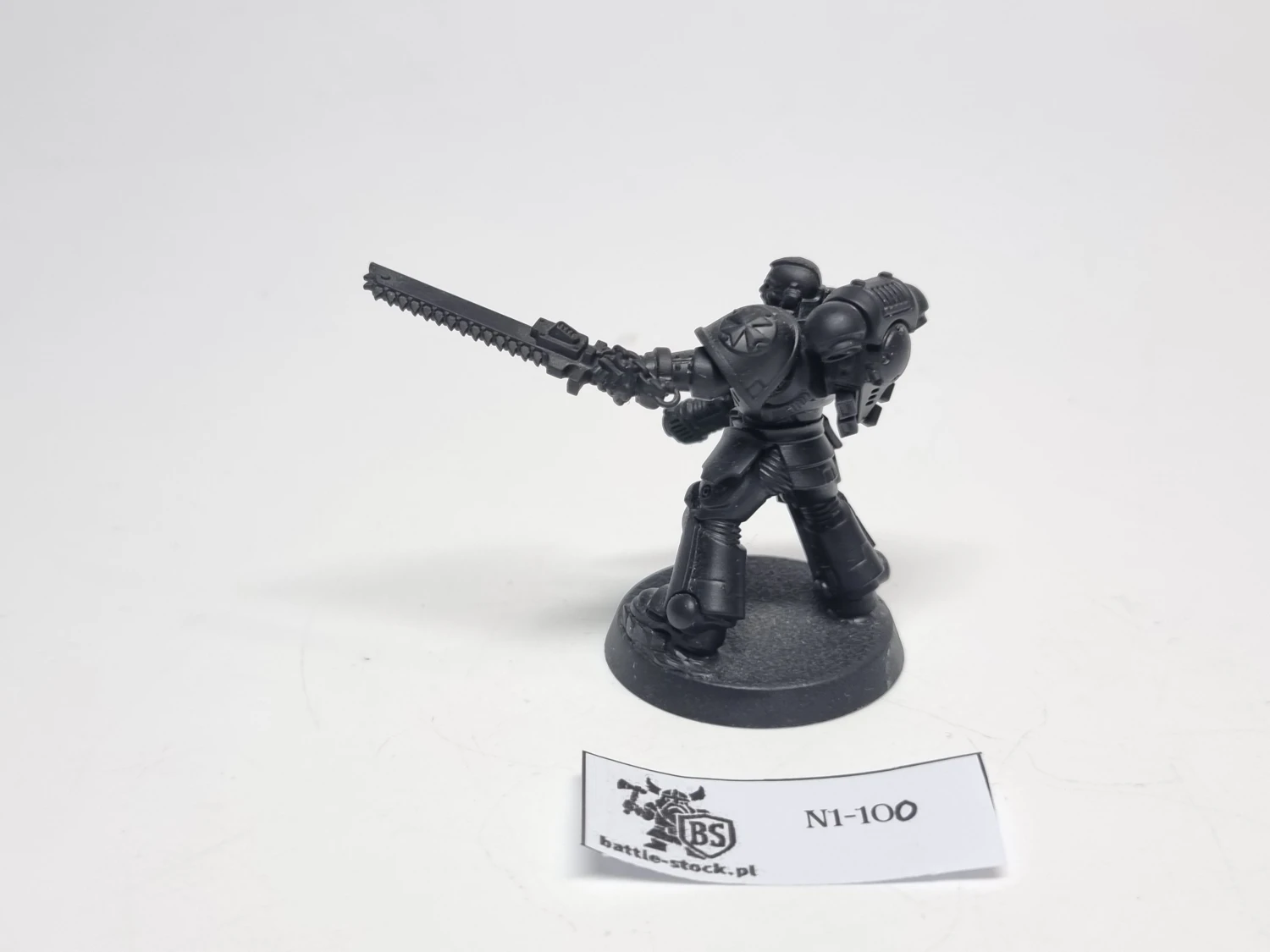 Primaris space marine