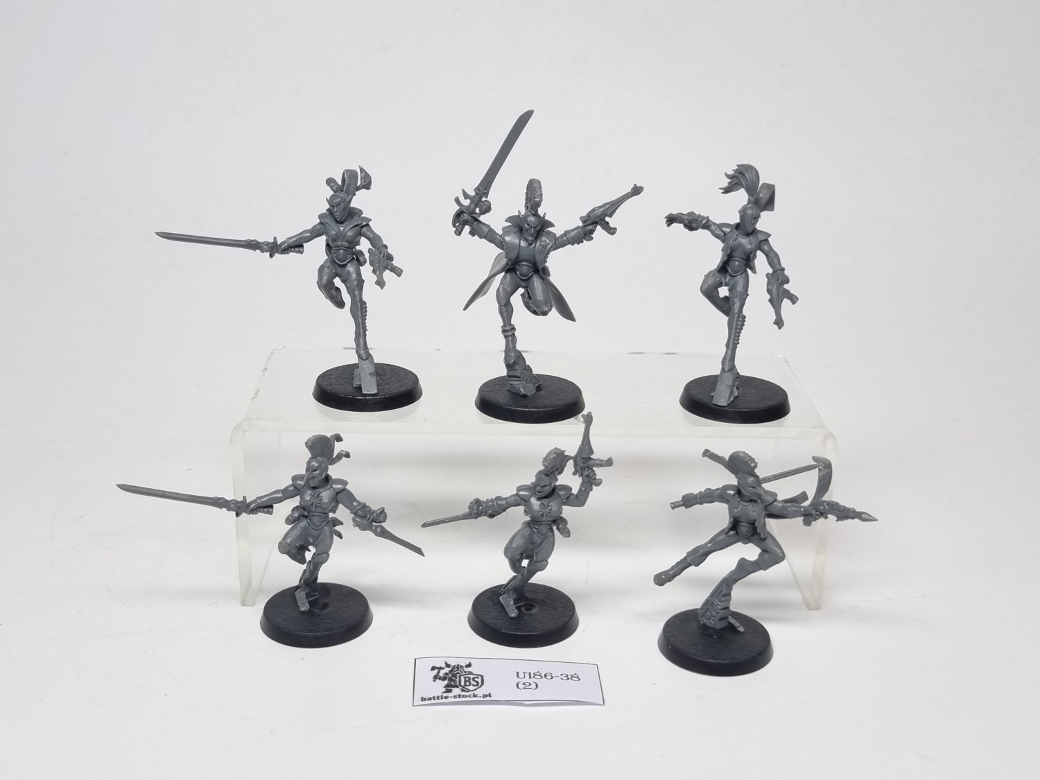 harlequin troupe