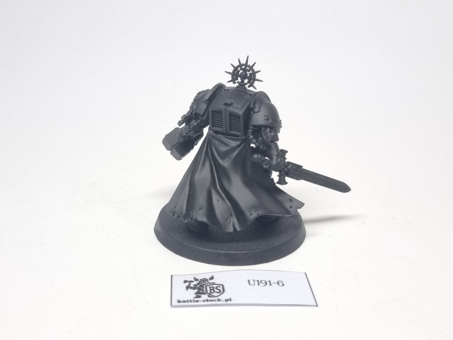 captain in terminator armour