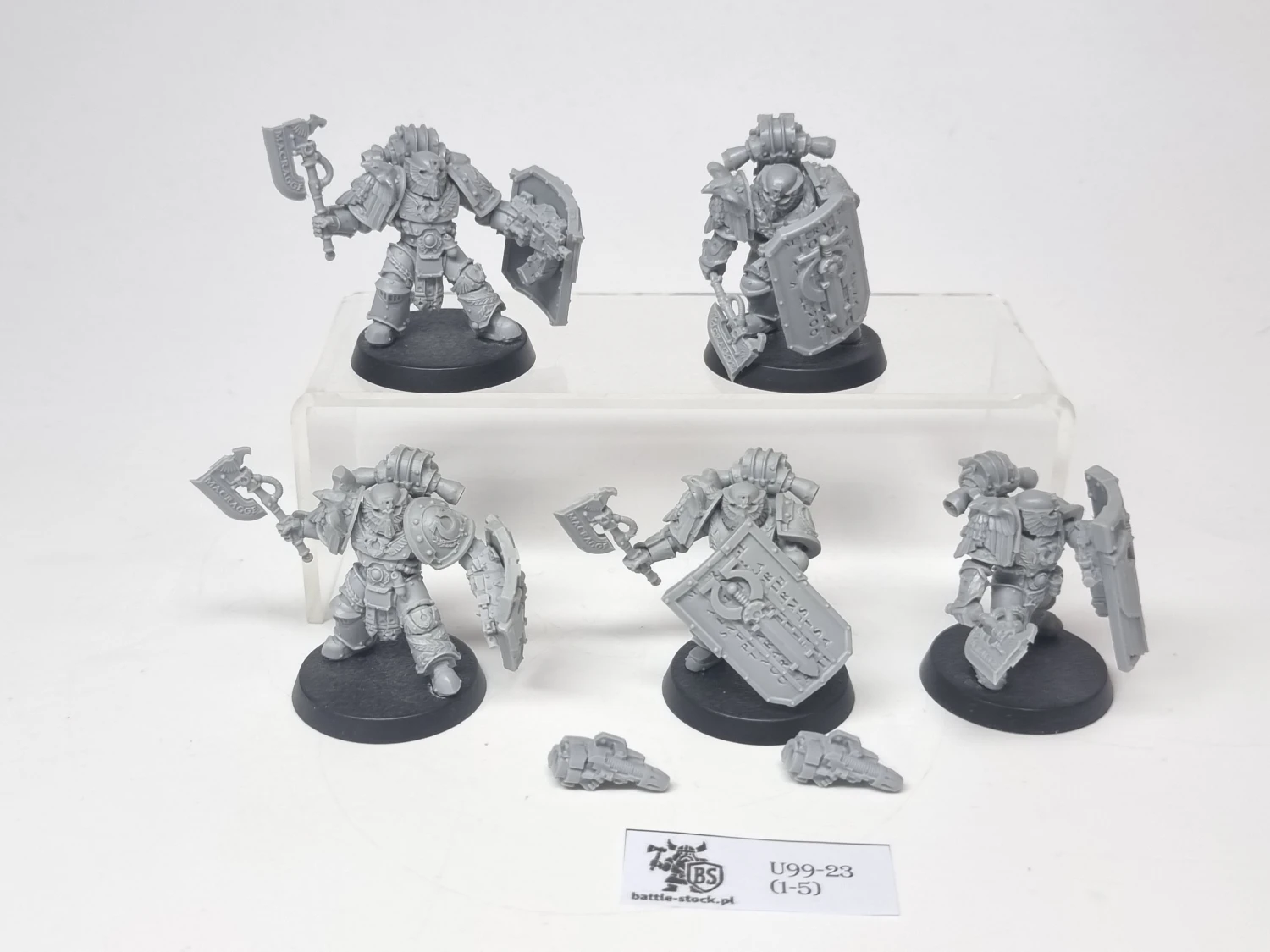 ultramarines invictarus suzerain squad