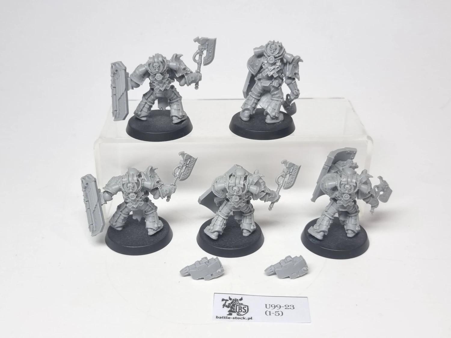 ultramarines invictarus suzerain squad