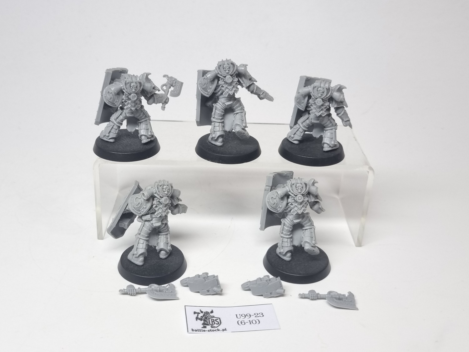 ultramarines invictarus suzerain squad