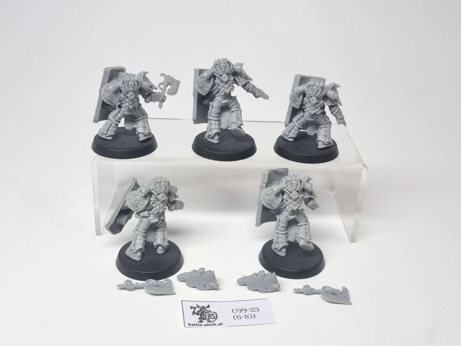 ultramarines invictarus suzerain squad