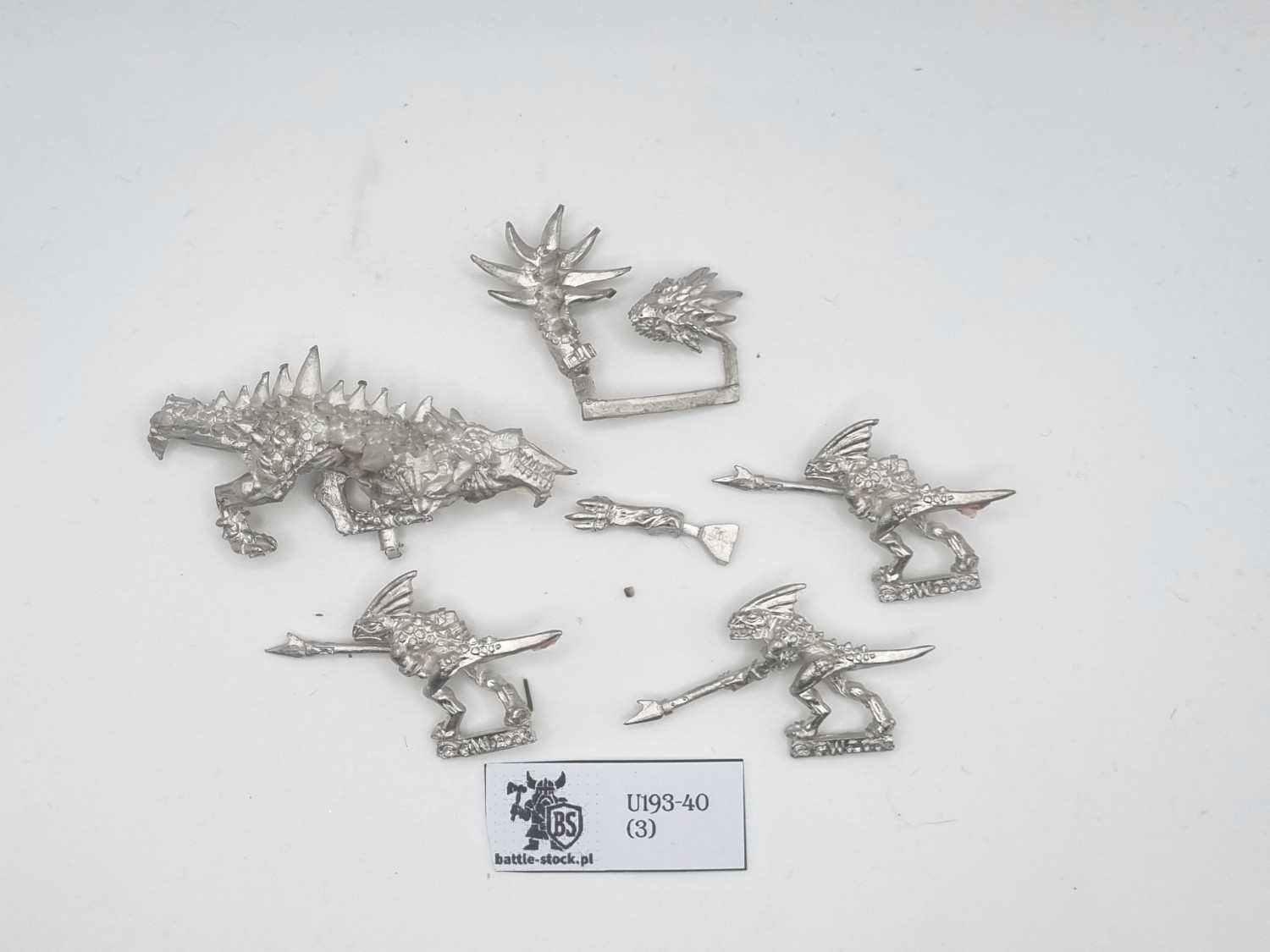 salamander hunting pack