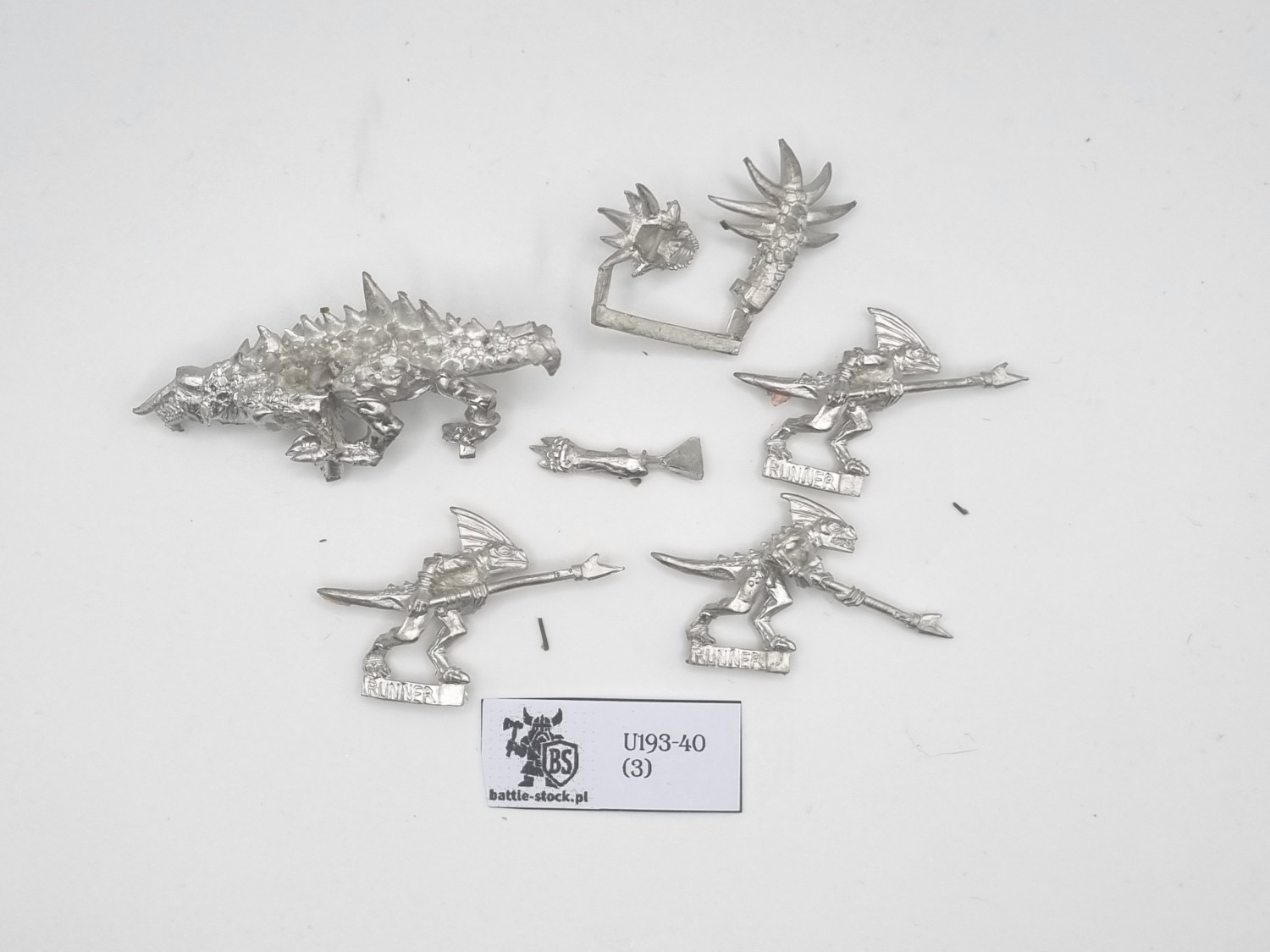 salamander hunting pack