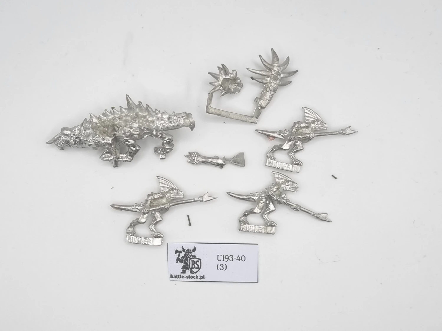 salamander hunting pack