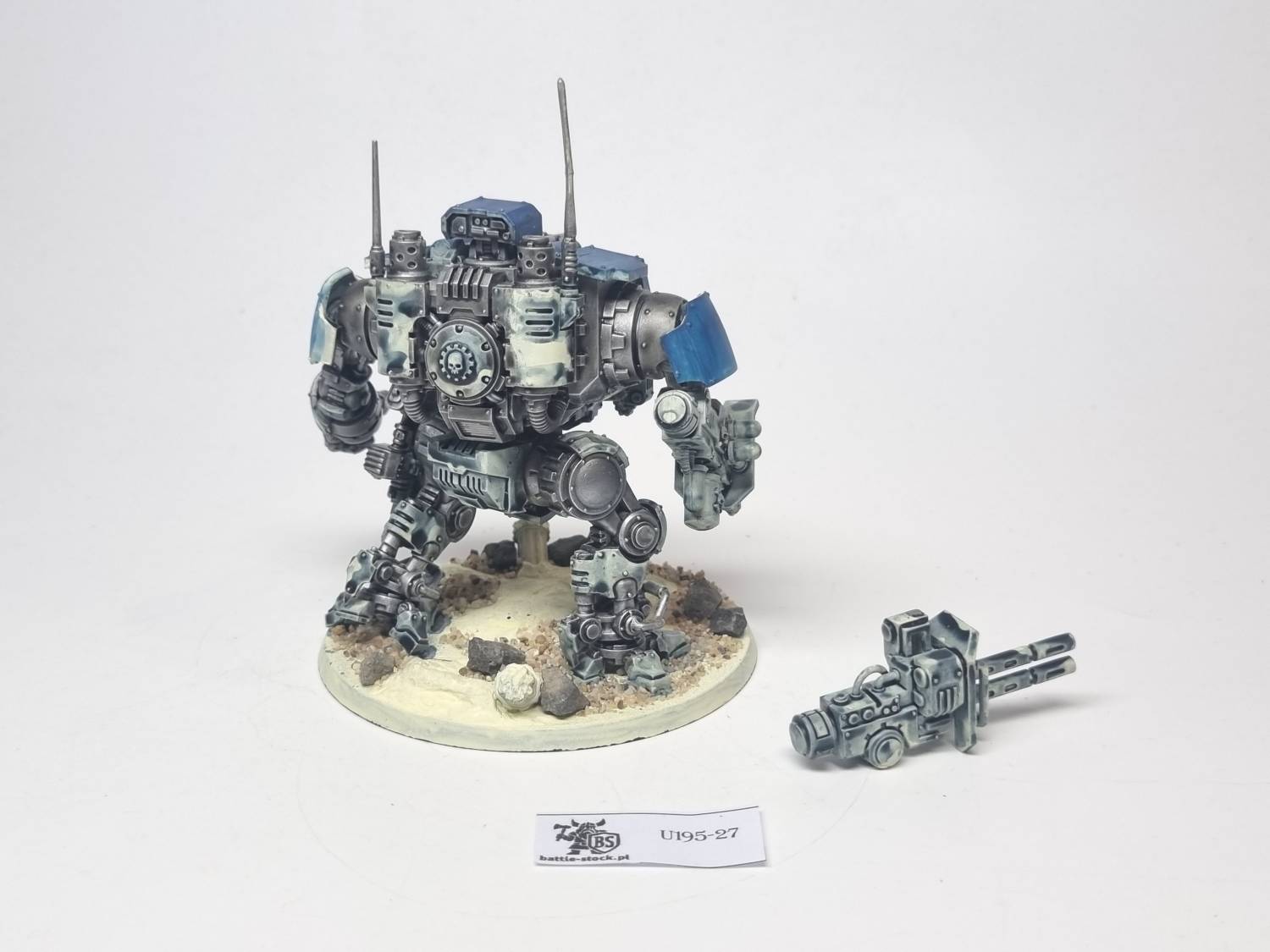 invictor warsuit