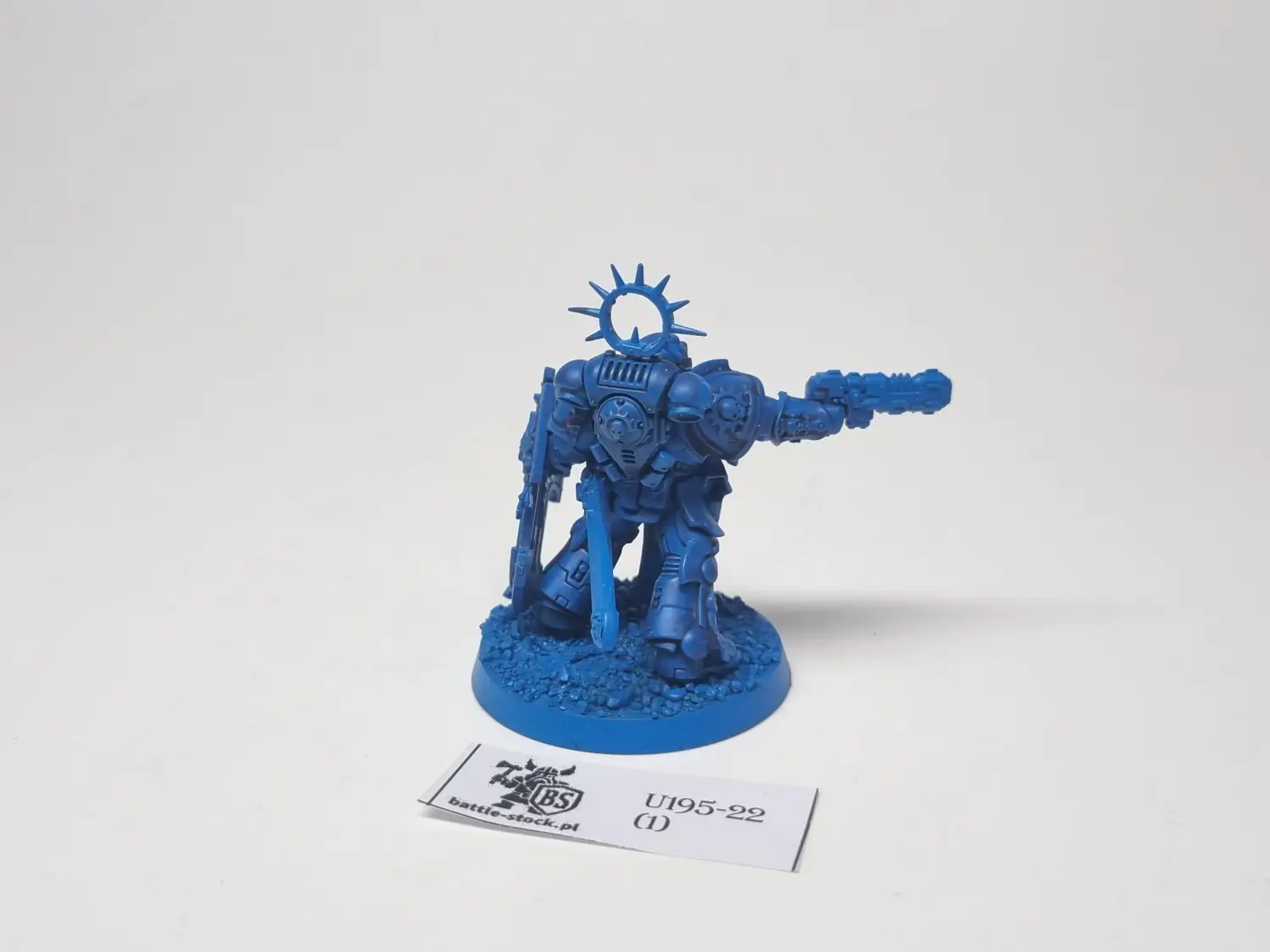 Lieutenant with storm shield