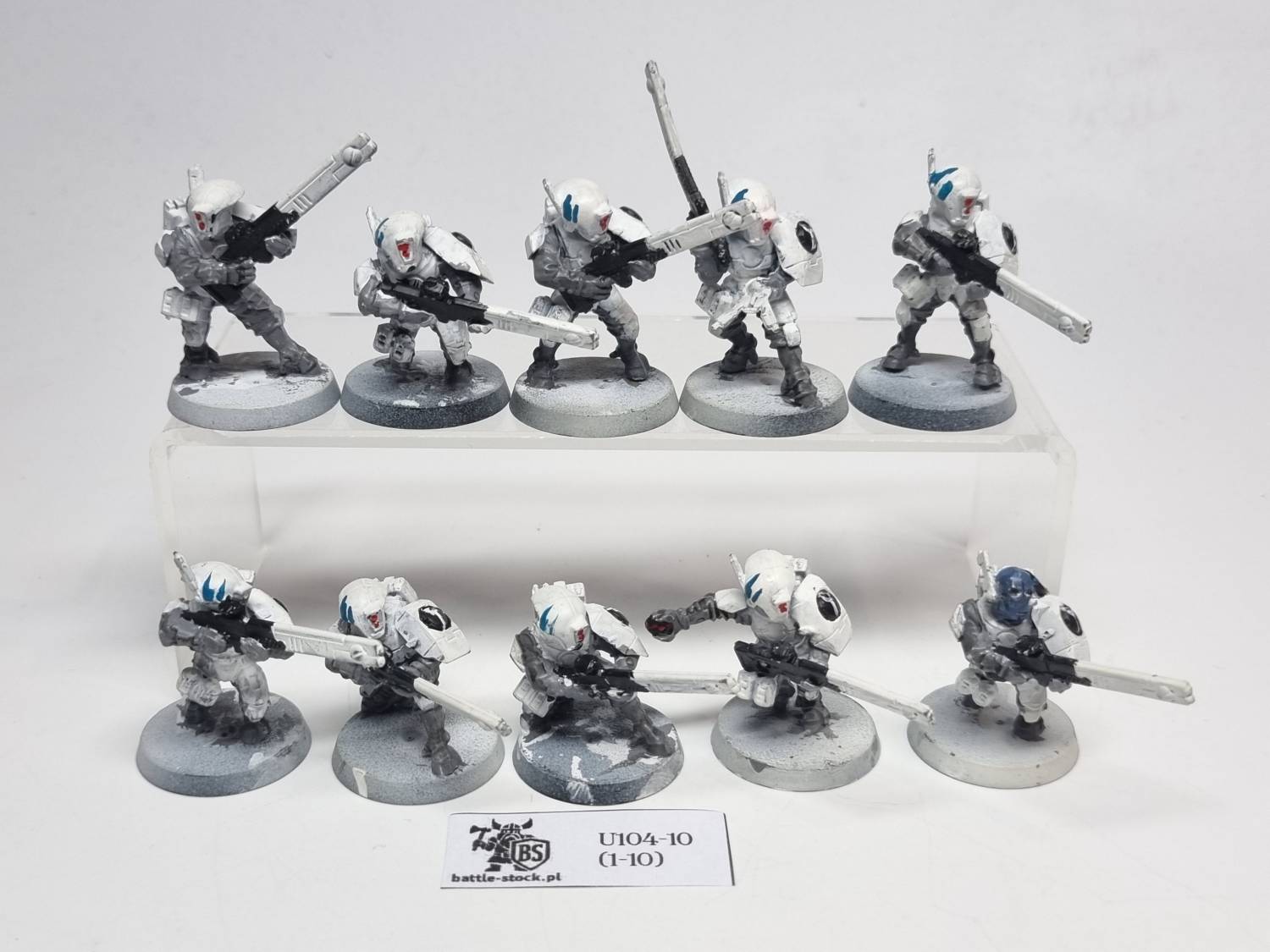 tau pathfinder