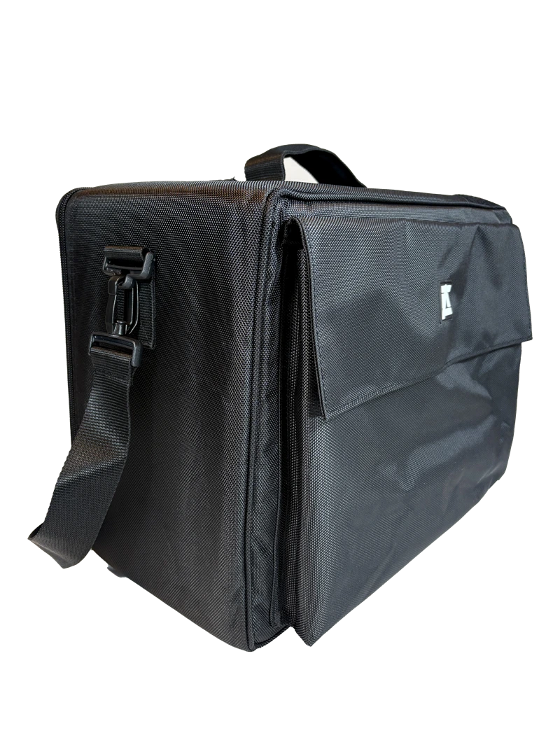 A-Case Hybrid Messenger