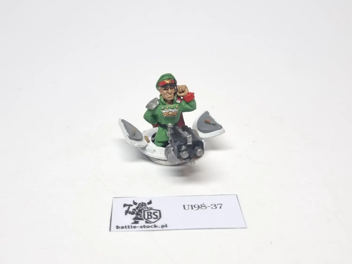 Knight-commander Pask (wymienny właz)