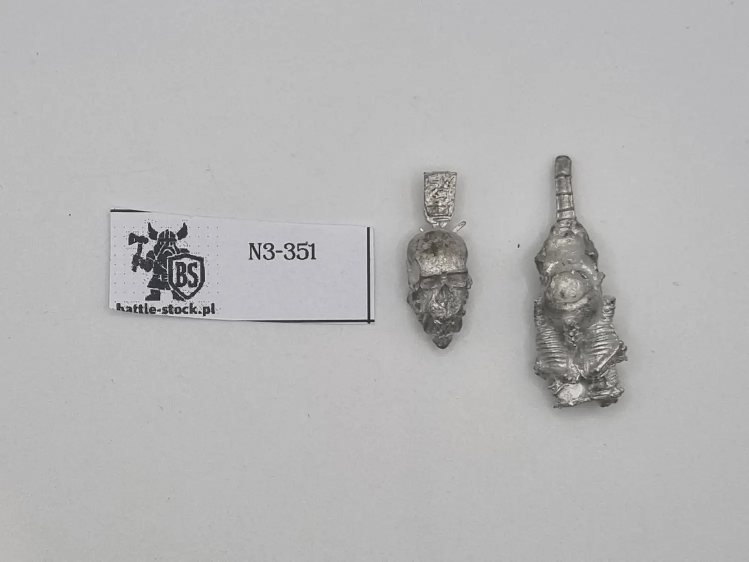 bitsy głowy bone giant
