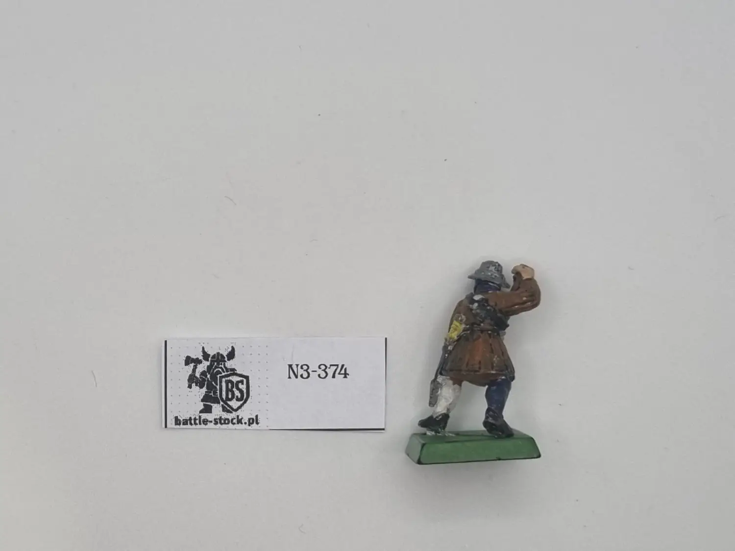 bits tors man at arms