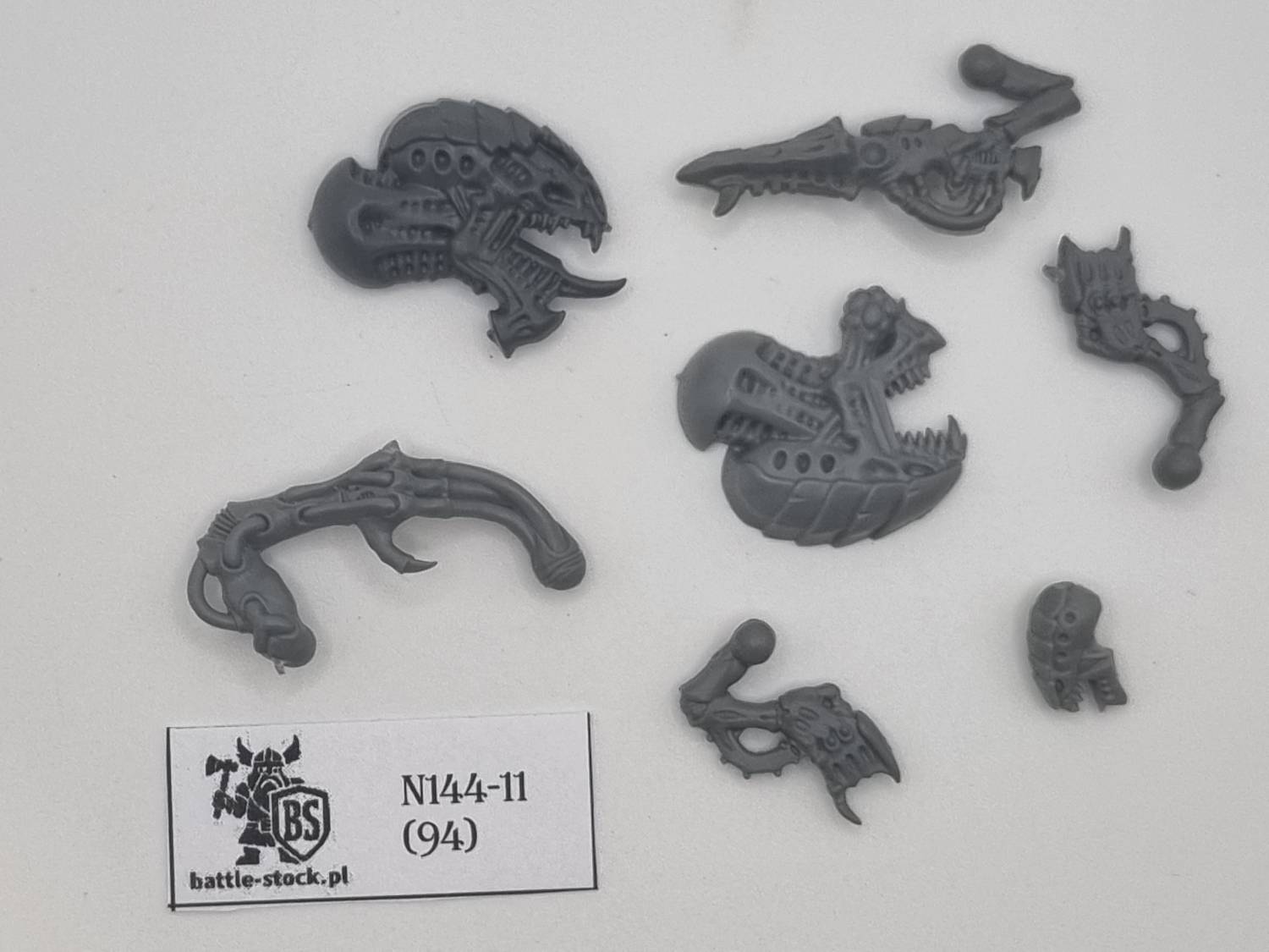 zestaw bitsów tyranid