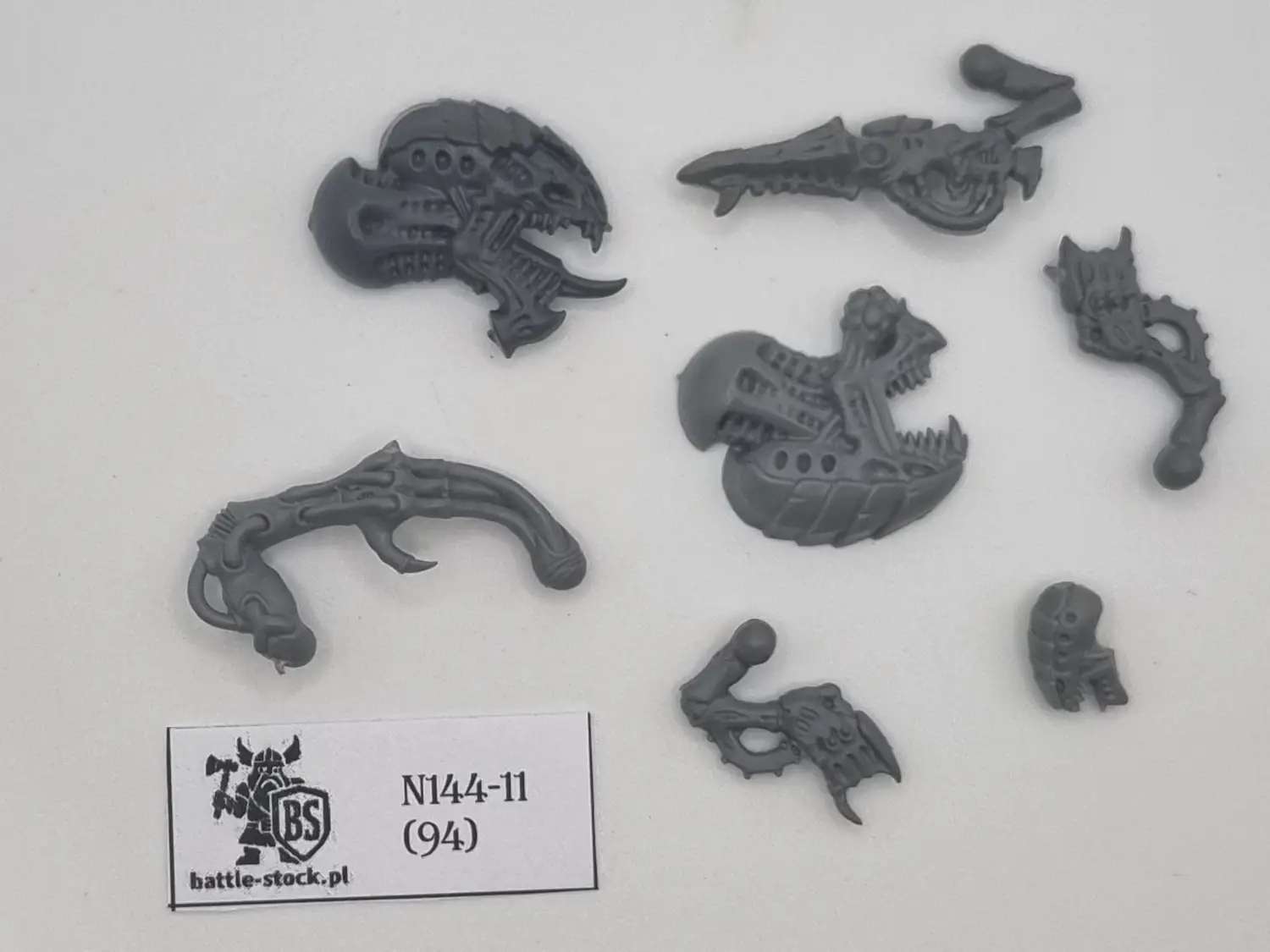 zestaw bitsów tyranid
