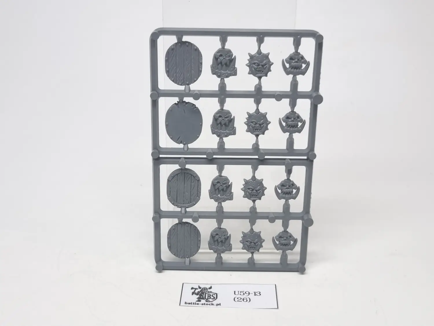 wypraska z bitsami orcs shields